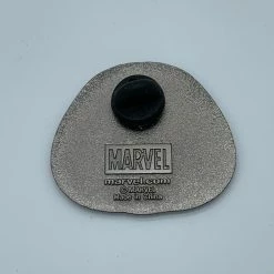 PiNS ON FiRE SDCC MARVEL 2017 SPiDER-GWEN EMOJi SDCC 2017 MARVEL EXCLUSiVE ENAMEL PiN