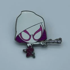 PiNS ON FiRE SPIDER-GWEN NYCC 2016 MARVEL EXCLUSiVE ENAMEL PiN