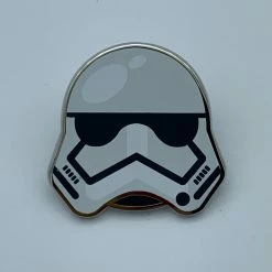 PiNS ON FiRE FiRST ORDER STORMTROOPER STAR WARS CELEBRATiON 2016 EXCLUSiVE ENAMEL PiN