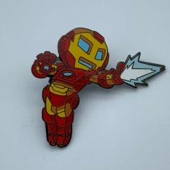 PiNS ON FiRE SKOTTiE YOUNG IRON MAN MARVEL MADE 2020 EXCLUSiVE ENAMEL PiN