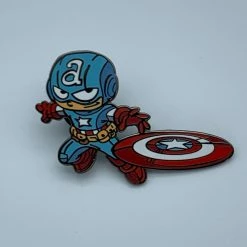 PiNS ON FiRE SKOTTiE YOUNG CAPTAiN AMERiCA MARVEL MADE 2020 EXCLUSiVE ENAMEL PiN