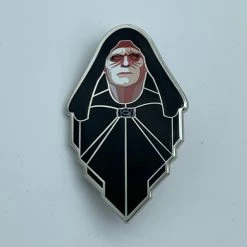 PiNS ON FiRE EMPEROR PALPATiNE STAR WARS CELEBRATiON 2020 EXCLUSiVE ENAMEL PiN