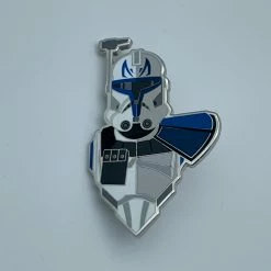 PiNS ON FiRE CLONE COMMANDER REX STAR WARS CELEBRATiON 2020 EXCLUSiVE ENAMEL PiN